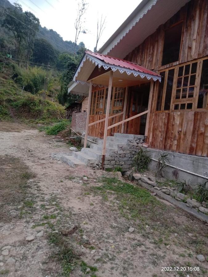 مبيت وإفطار جانجتوك Log Cabin In The Woods المظهر الخارجي الصورة